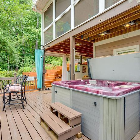 Creekside Hendersonville Haven Hot Tub And Fire Pit Exterior photo
